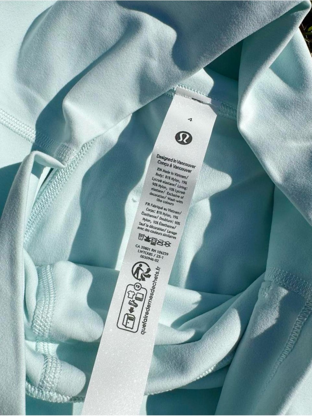 lululemon athletica High-Rise Mint Green Women’s Performance Shorts - Picture 6 of 8